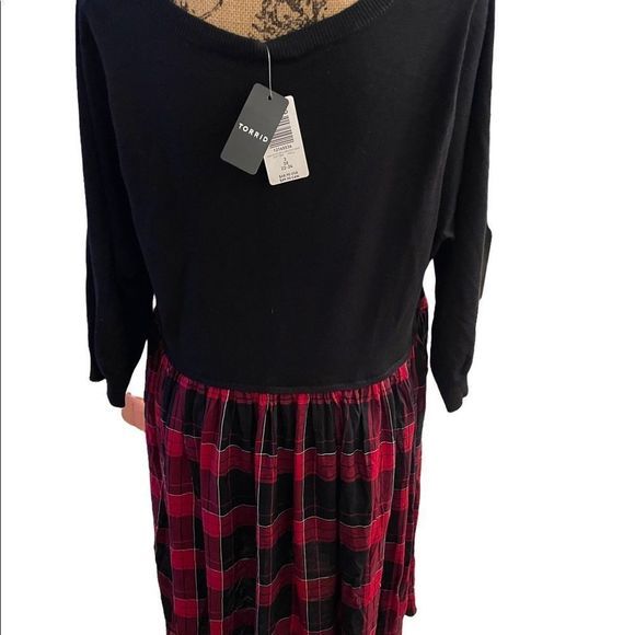 TORRID RED & BLACK PLAID DRESS NWTS!!!!! SIZE 3 - Picture 3 of 5